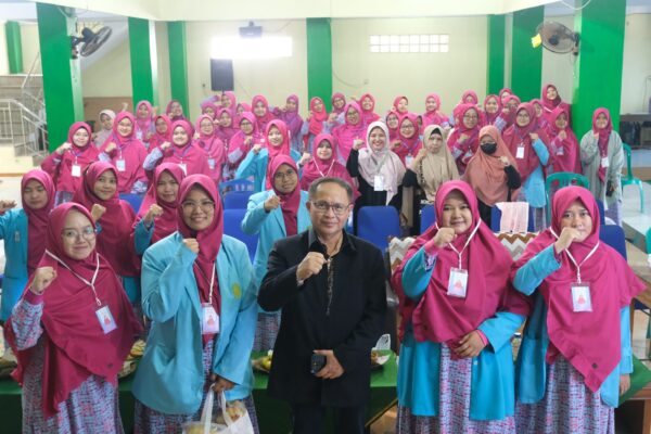 Kesbangpol Garut Soroti Isu Kesetaraan Gender dalam Musda Pemudi PERSIS, Tekankan Peran Perempuan Berkhidmat pada Jam’iyyah